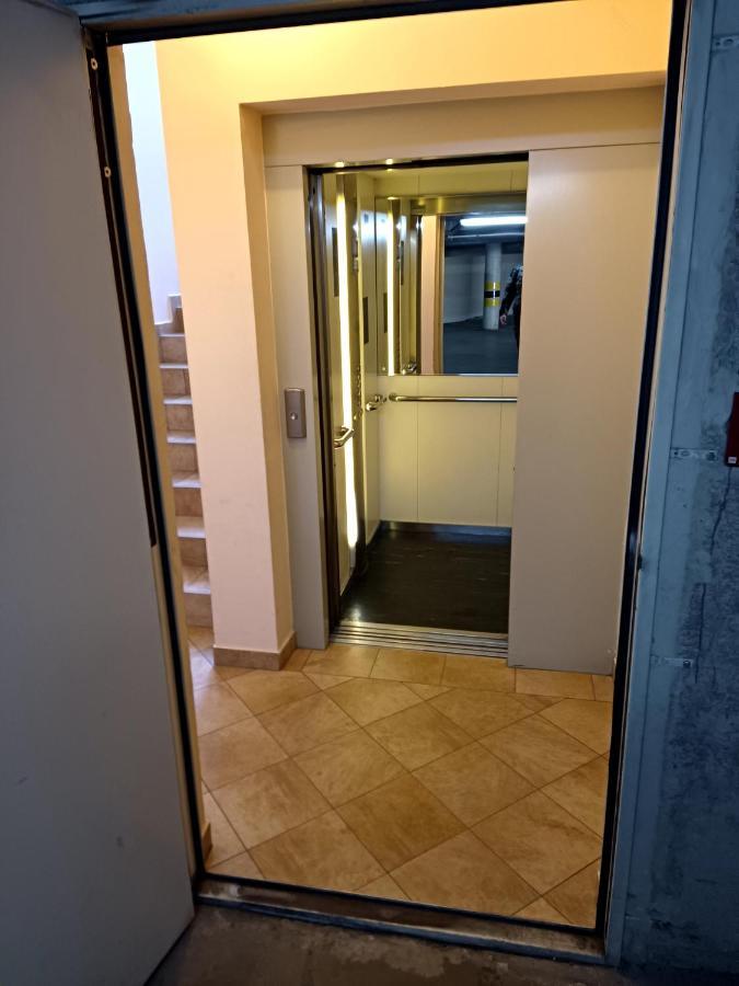 Panorama Lux Wellness Apartman Хайдусобосло Экстерьер фото